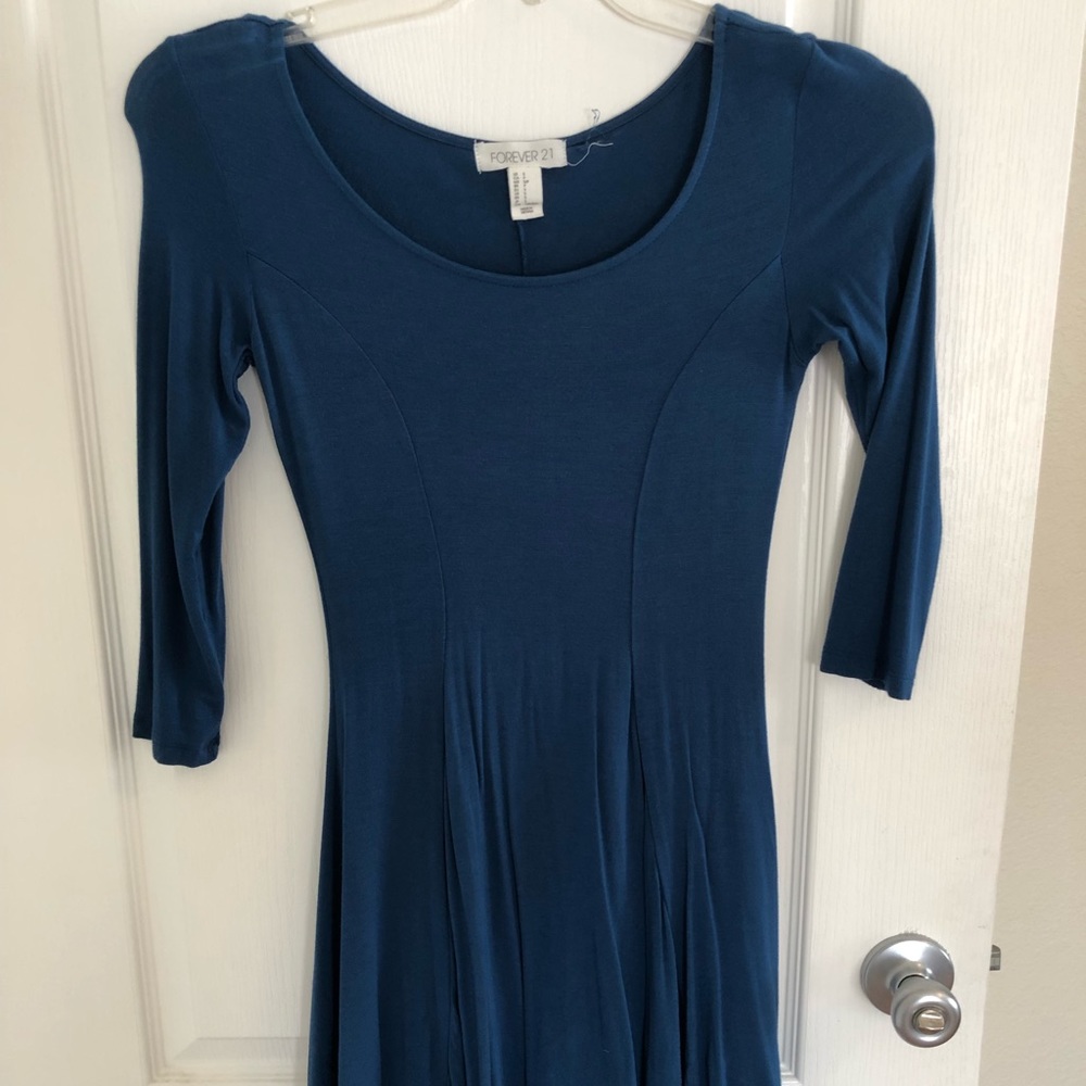 3/4 sleeve flowy dress